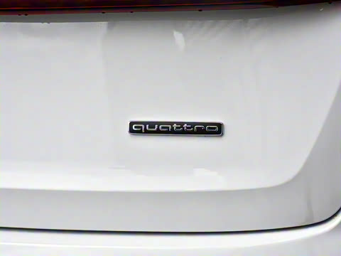 2025�� 55 TFSI quattro S line�˶���