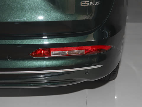 2025�� 165km �������콢�� 5��