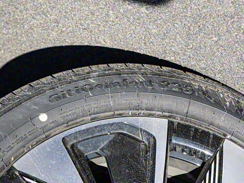 2025�� EV �Ǽݰ� 605km �콢��