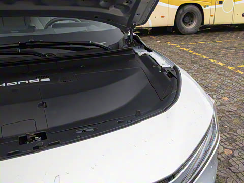 2025�� ����������Max