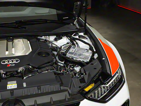 2025�� RS 6 Avant GT