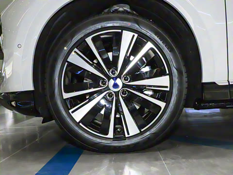 2024�� 702 �Ǽ�Pro��