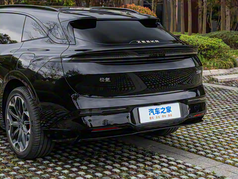 2025�� �����������Ǽݰ� 100kWh