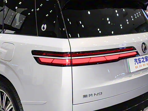 2025�� �콢��