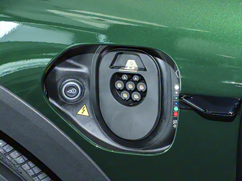 2024�� Taycan 4 Cross Turismo