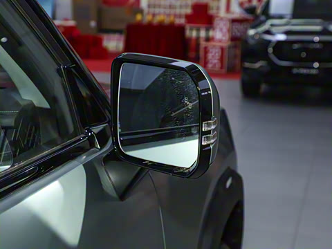 2025�� 2.0TD XWD����