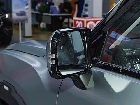 2025�� 2.0TD XWD����