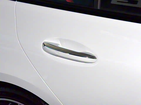 2024�� �Ŀ� AMG C 43 4MATIC ���нγ� �ر��