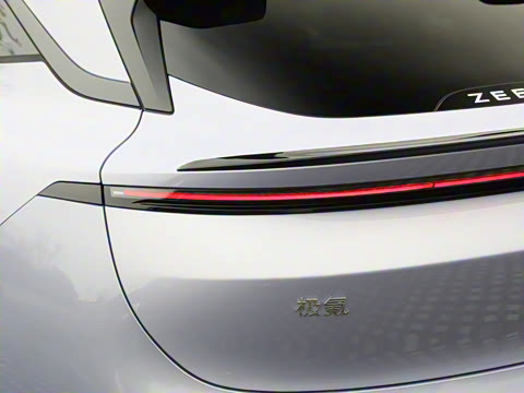 2025�� �����������Ǽݰ� 100kWh