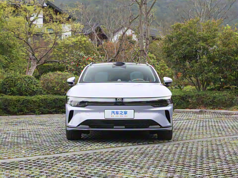 2025�� �����������Ǽݰ� 100kWh