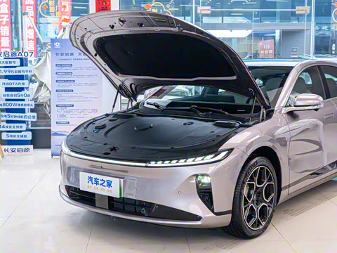 2025�� ��������� 710�콢��