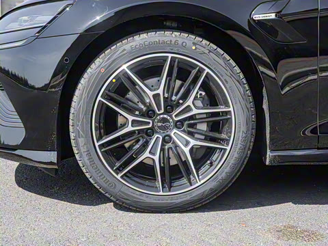 2025�� �Ŀ� 650�Ǽݰ�