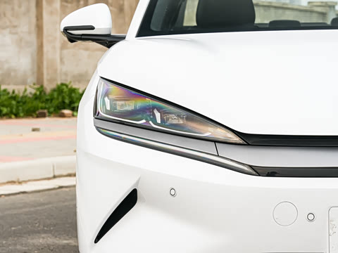 2025�� EV 545KM��Խ��