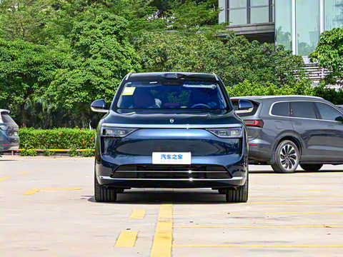 2025�� ���� Ultra�� 53.4kWh 5����