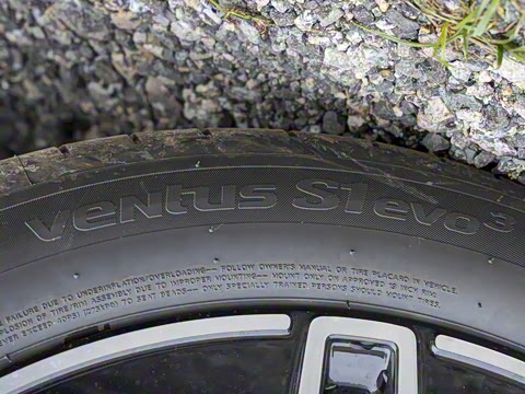 2025�� E 260 �˶���