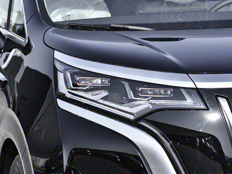 2025�� EV �Ǽݰ� 600 �����콢��