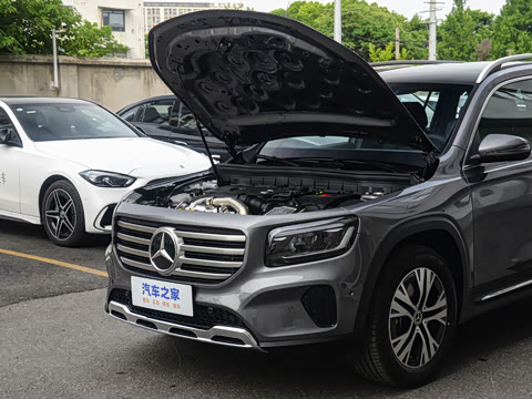 2024�� �Ŀ� GLB 220 ������