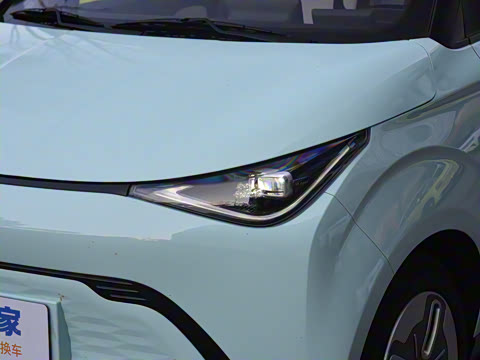 2025�� Mate 300km׷���