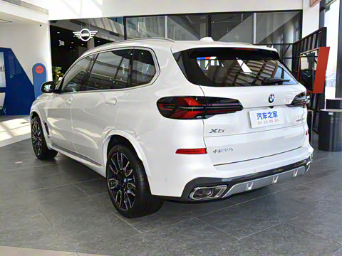 2023�� xDrive 40Li M�˶���װ