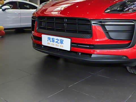 2025�� Macan 2.0T ���ΰ�