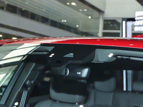 2025�� Macan 2.0T ���ΰ�