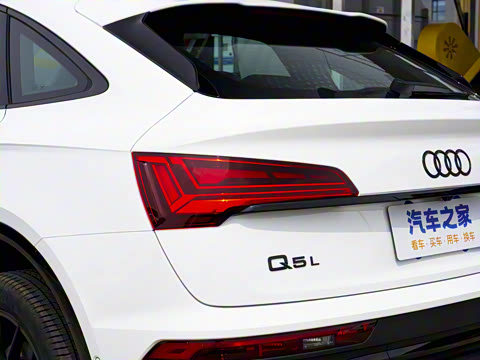 2025�� quattro 45�����ذ� 40 TFSI ������