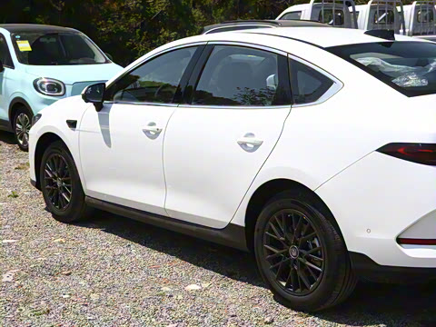 2025�� EV �Ǽݰ� 510KM�캽��