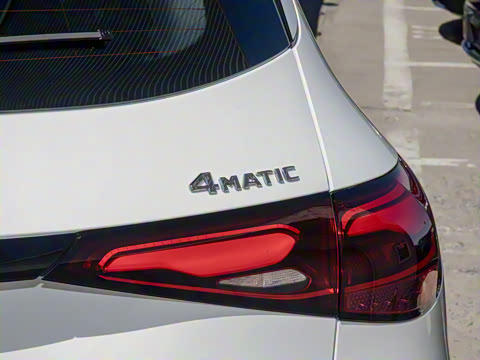 2025�� �Ŀ� GLC 300 L 4MATIC ������ 5��