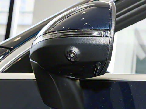 2025�� �Ŀ� GLC 300 L 4MATIC ������ 5��