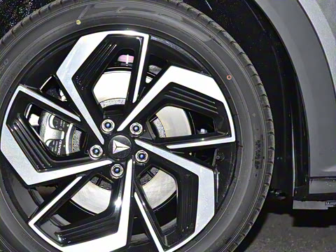 2025�� 628Max ��ΪǬ���Ǽ�ADS SE�����