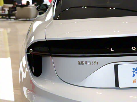 2025�� ��װ��