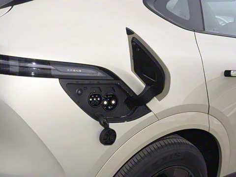 2025�� 625 ������ Max �Ƽ���