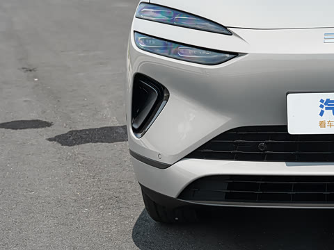 2025�� EV 605�캽Plus��