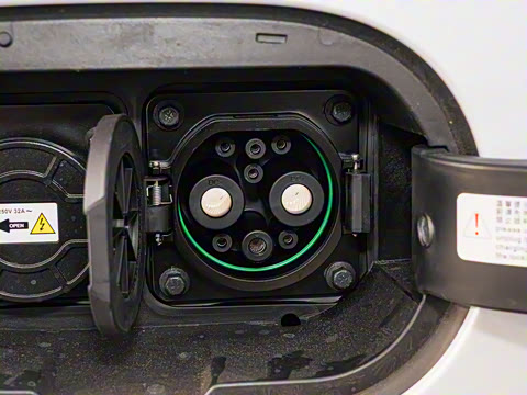 2025�� EV 510KM ���а�