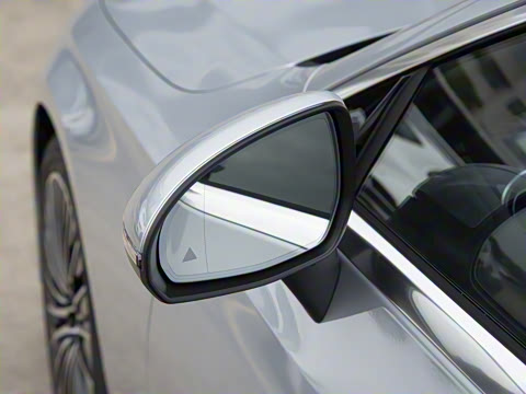 2025�� CLE 260 ���ܳ�