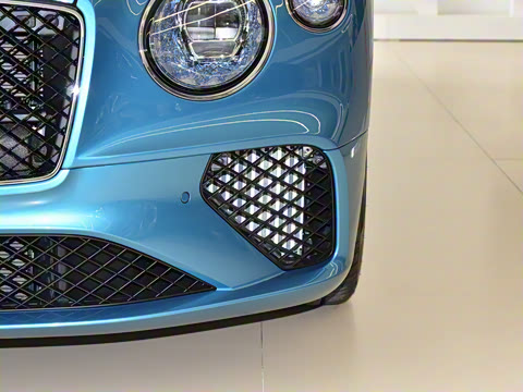 2024�� GT V8 Edition 8