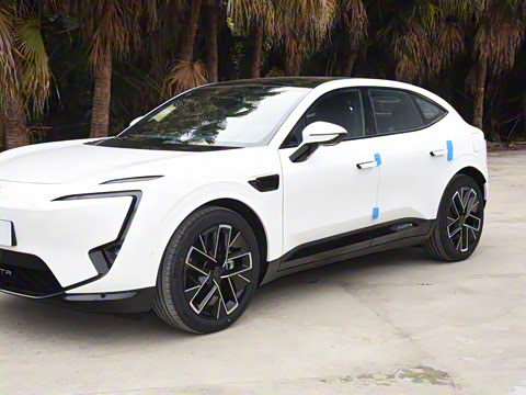 2025�� Ultra ���������