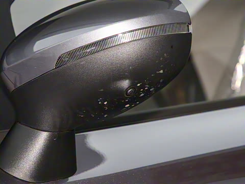 2025�� Mate 300km̤�˰�