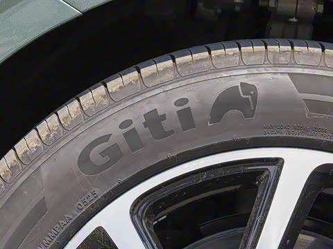 2025�� ���� Plus ��������