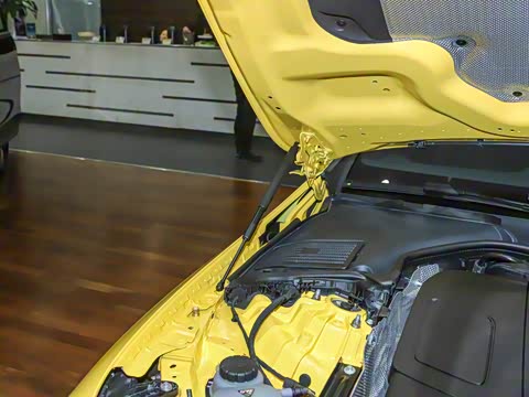 2025�� CLE 260 ���ܳ�