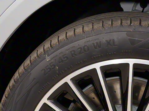 2025�� GLC 300 4MATIC ����SUV