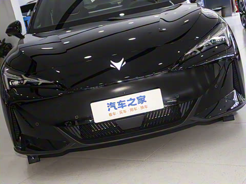 2025�� 560PRO 185kW