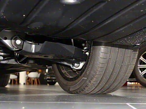 2025�� E 260 �˶���