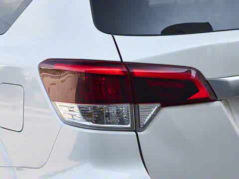 2025�� 2.0T ���������;����