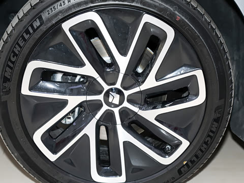 2025�� ��� 140km������