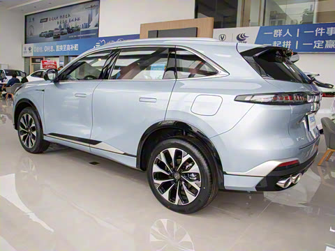 2025�� ���Ĵ� UItra 2.0T ������ �ǻ۾�����