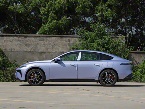 2025�� ���� 550ProѲ����