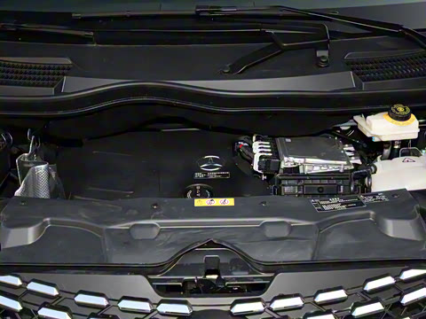 2025�� 2.0T ��Ӱ