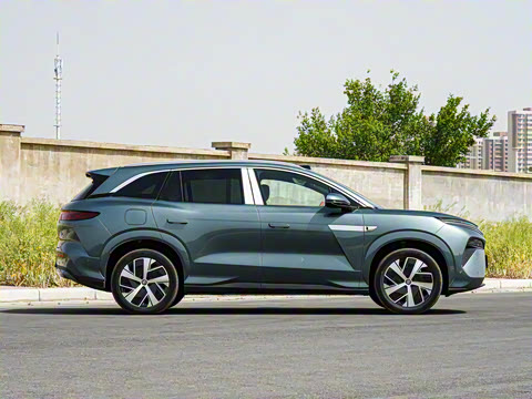 2025�� EV 670KM�����״�������