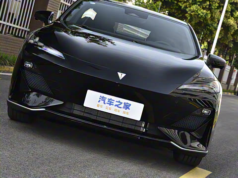 2025�� �Ŀ� ���̾�Ӣ��